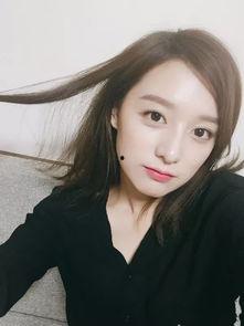 吃瓜网向婧,婧的幕后故事与成长历程