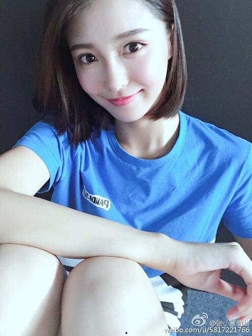 网红戴伊芙琳吃瓜,揭秘娱乐圈吃瓜背后的故事