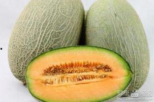 吃哈密瓜自拍视频网,甜蜜瞬间记录生活美好  第3张