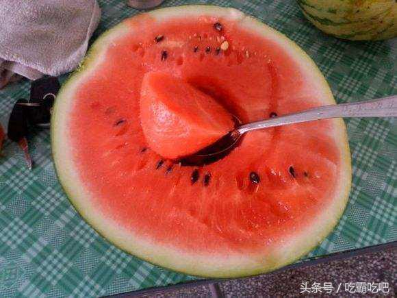 网友吃瓜网,网络舆论场上的风云变幻  第2张