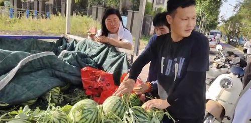 辉县网红吃瓜事件真相,真相背后的网络狂欢与反思 第2张 辉县网红吃瓜事件真相,真相背后的网络狂欢与反思 第2张