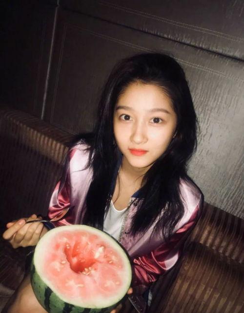 网红写真吃瓜图片大全集,揭秘娱乐圈幕后故事