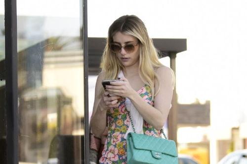 网红吃瓜爆料黑网安全不,揭秘网红吃瓜背后的网络安全危机  第1张